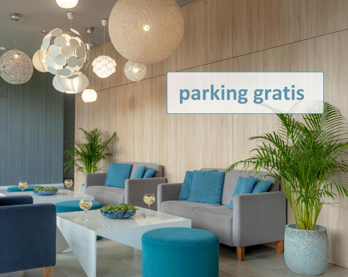 Hotel Zatoka Gdańsk Buitenkant foto