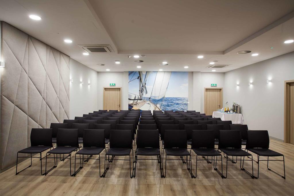 Hotel Zatoka Gdańsk Buitenkant foto