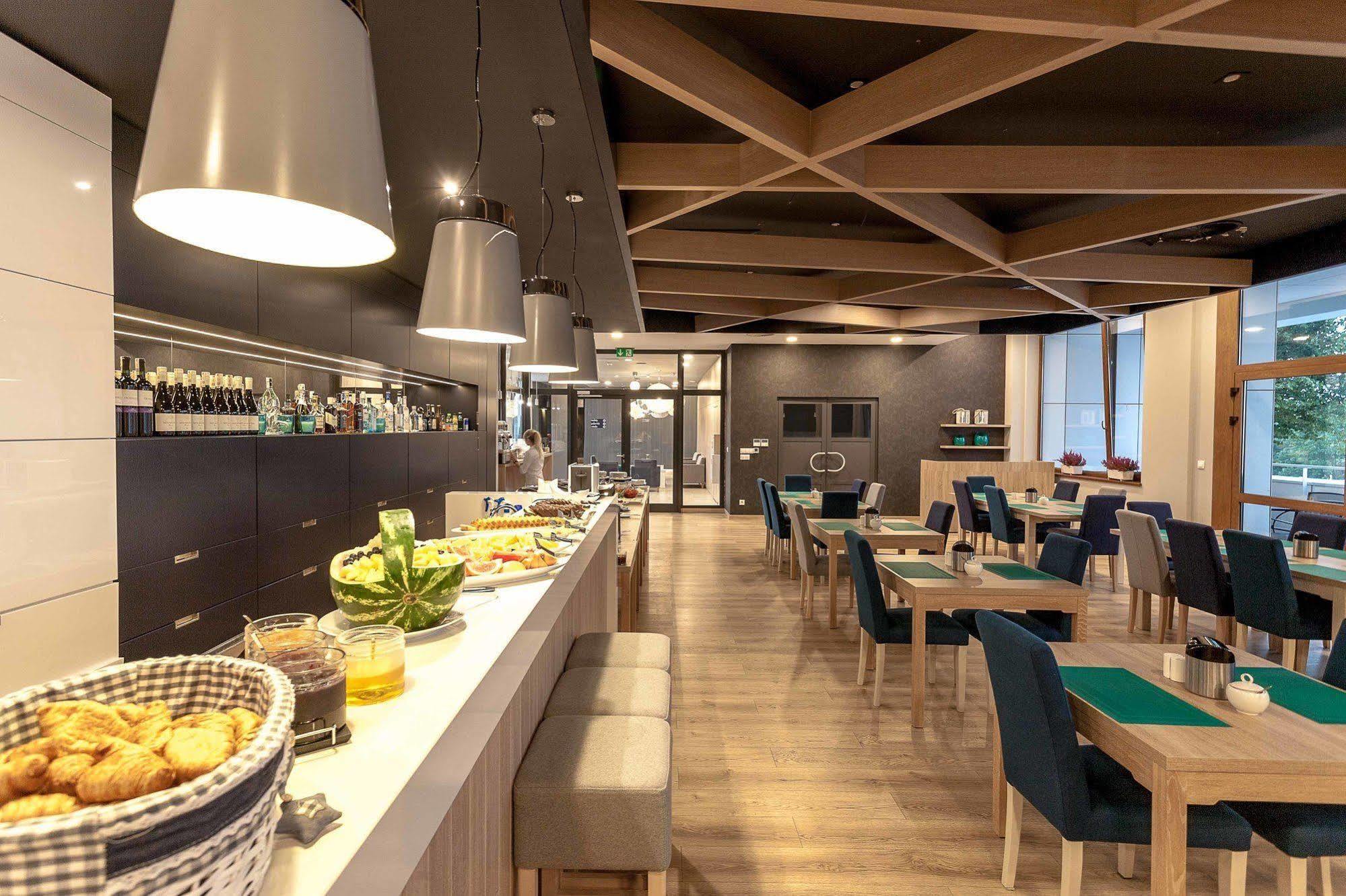 Hotel Zatoka Gdańsk Buitenkant foto