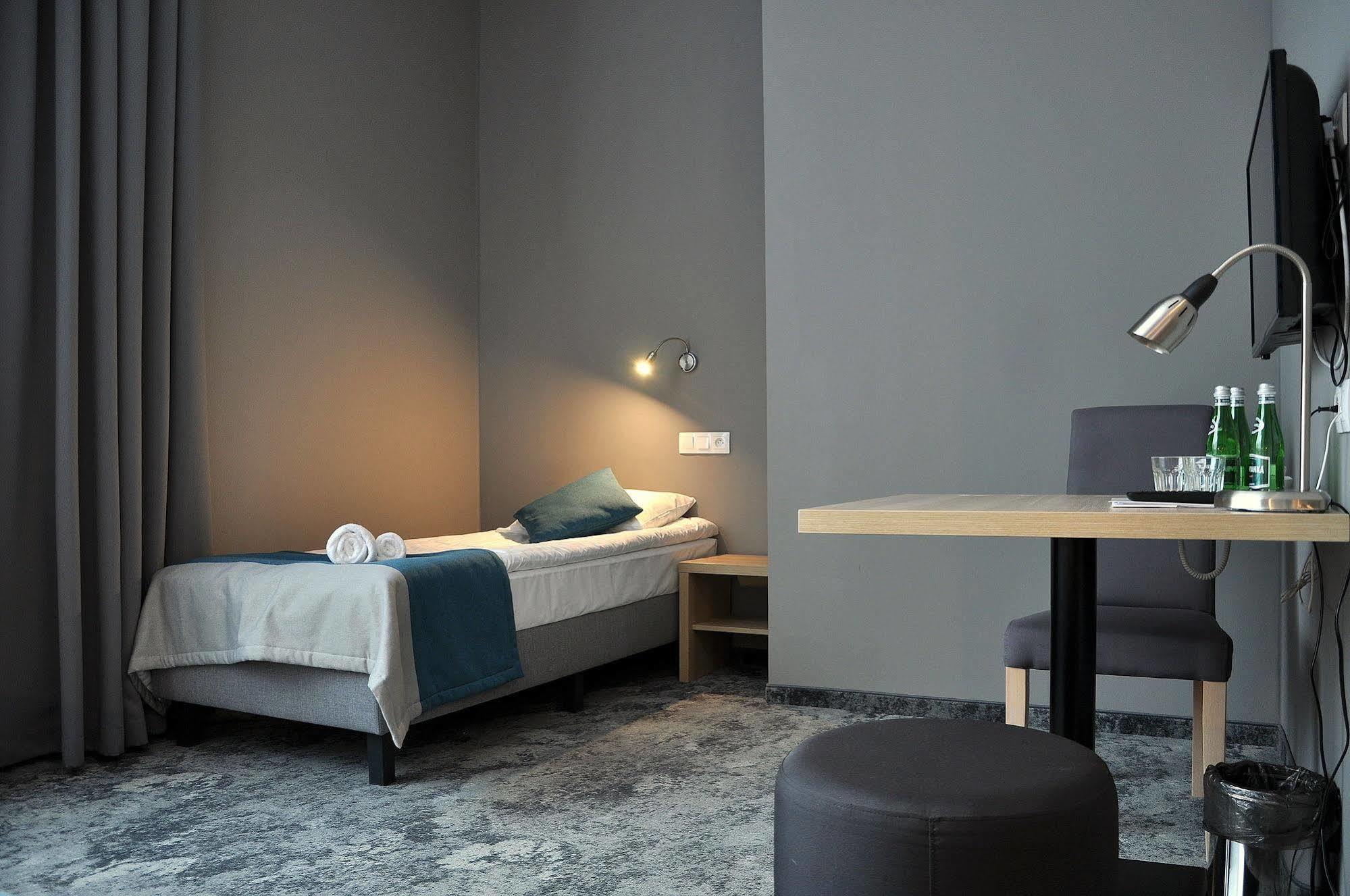 Hotel Zatoka Gdańsk Buitenkant foto
